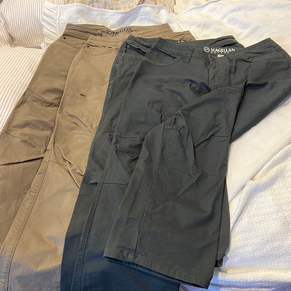 Magellan Outdoors Mens Pants Bundle